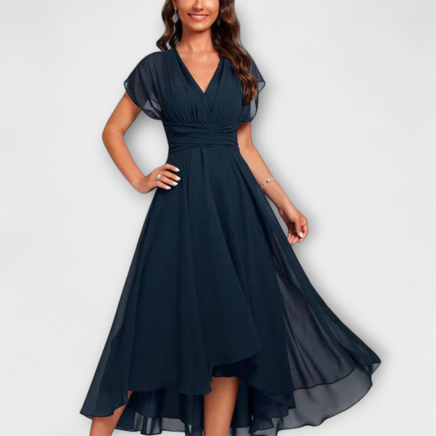 Julita | Elegante jurk met V-hals en soepel vallende snit