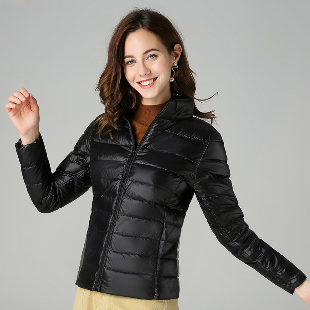 Theresia® | Nieuwe Ultralichte Winterjas met Witte Eendenveren